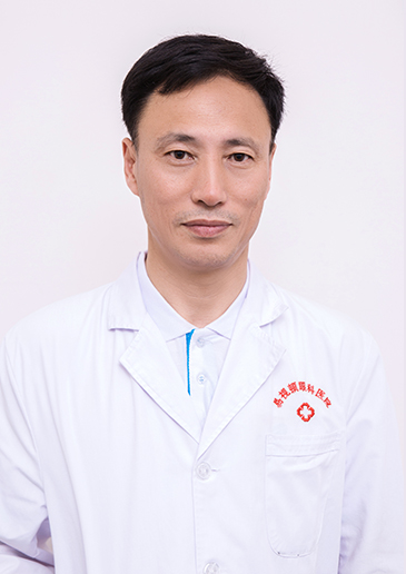 杨春泉医生.jpg
